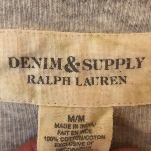 Ralph Lauren t shirt - Picture 2 of 4